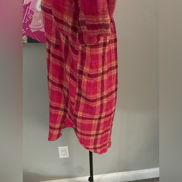 Anthropologie Pilcro Seamed Red Hot Pink Plaid Button Down Woman’s Tunic Size XS - Picture 6 of 7